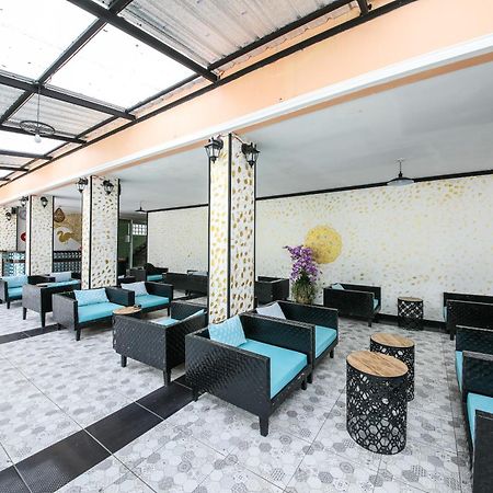 Oyo 118 Beach Walk Stay Patong Экстерьер фото