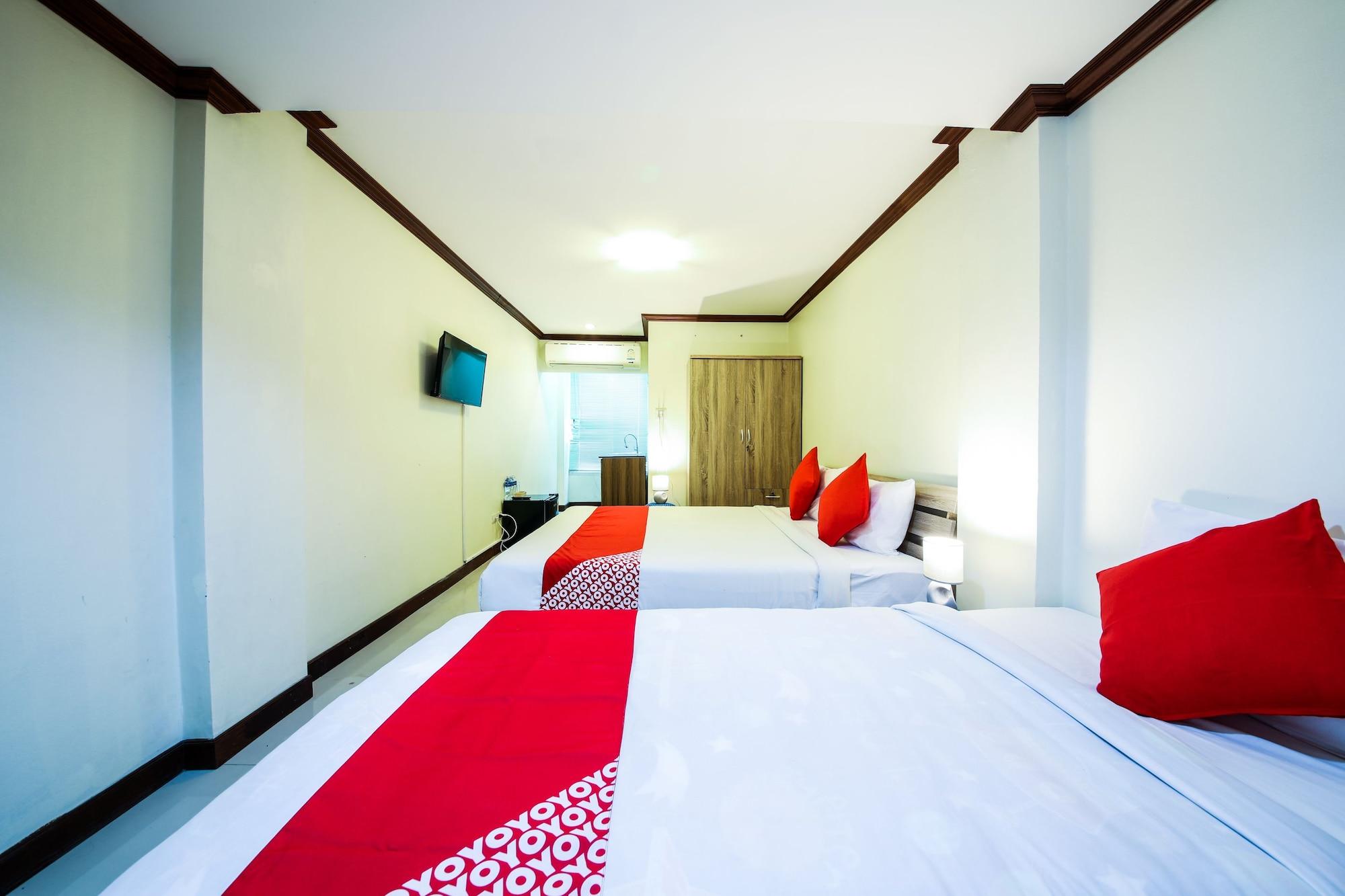Oyo 118 Beach Walk Stay Patong Экстерьер фото