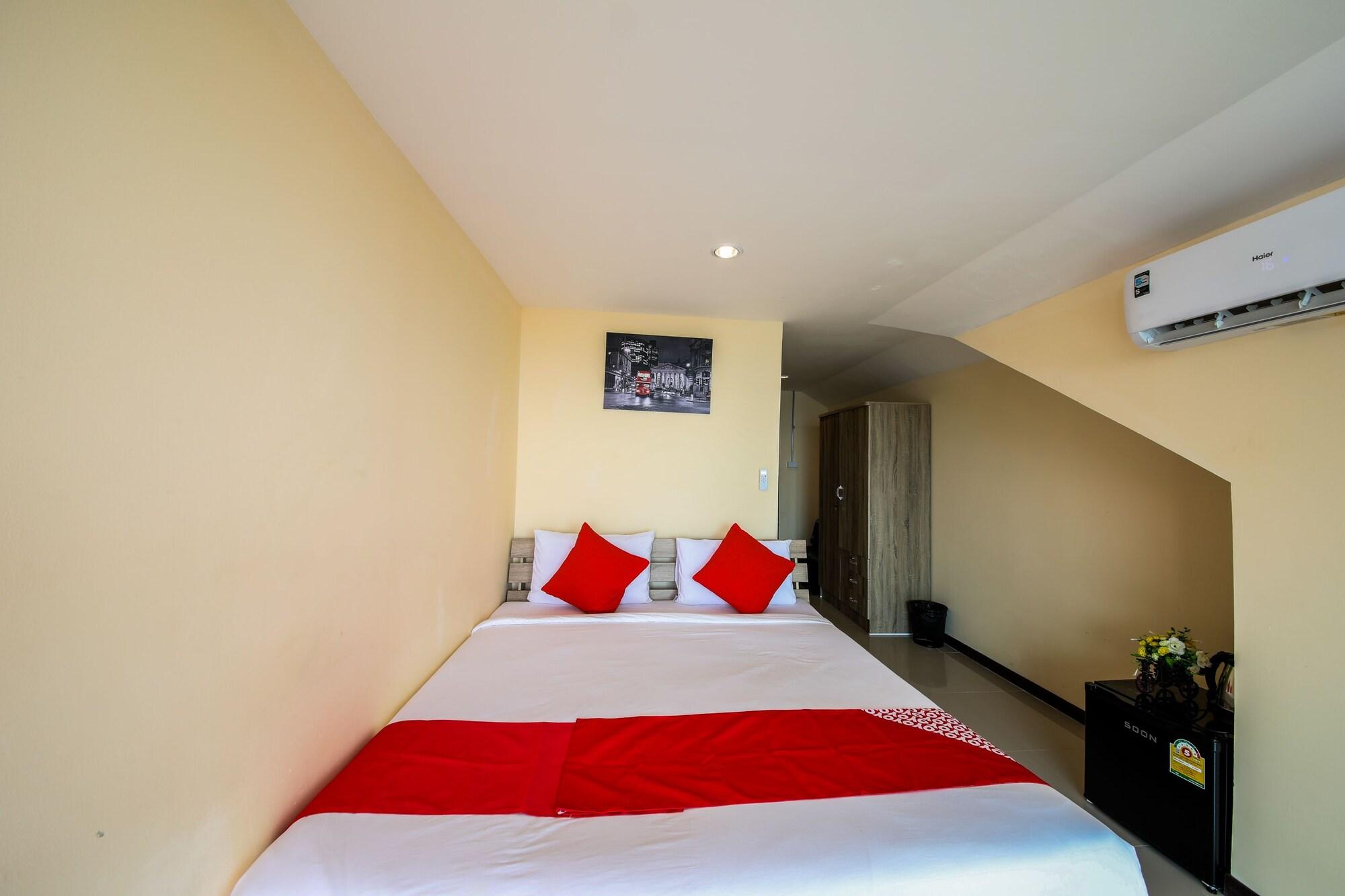 Oyo 118 Beach Walk Stay Patong Экстерьер фото