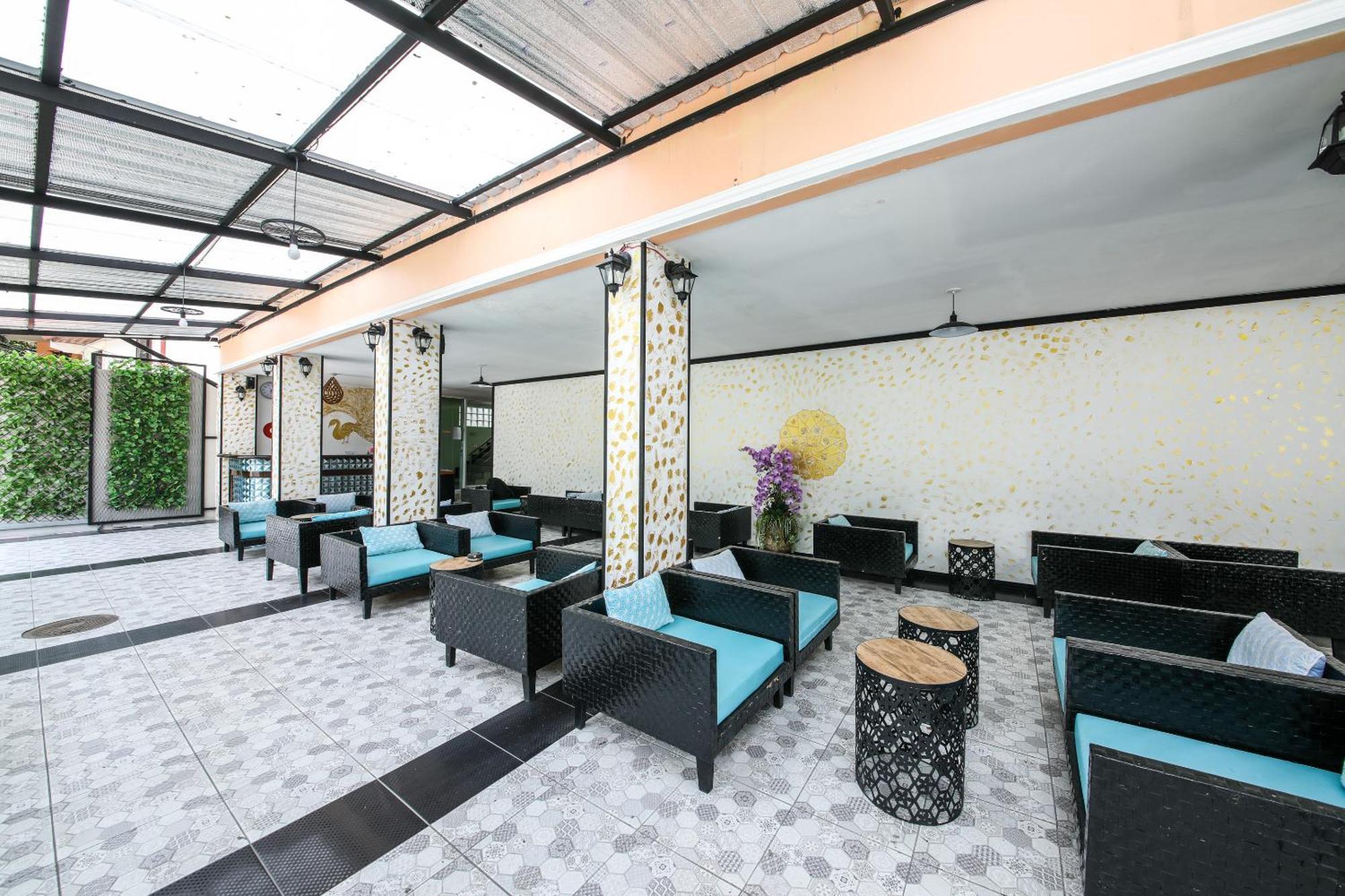 Oyo 118 Beach Walk Stay Patong Экстерьер фото
